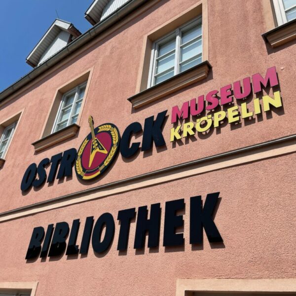 20220618_Fahrradtour Ostrockmuseum - 1